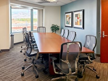 Preview this Regus - Las Vegas - Rainbow Coworking space for Rent in Las Vegas