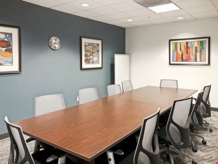 Preview this Regus - St Louis - Downtown Deloitte Building Coworking space for Rent in St. Louis