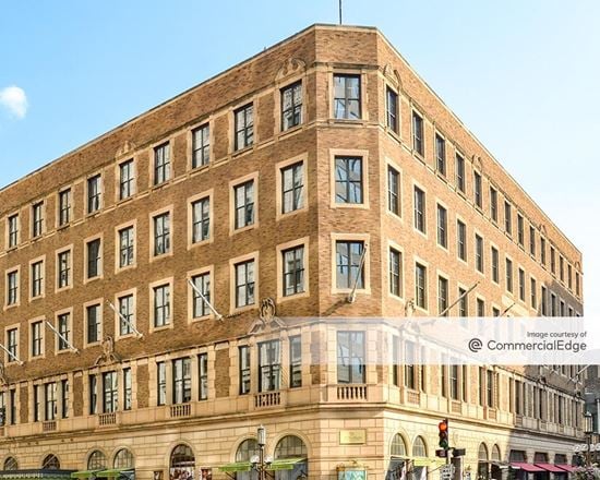 Preview this The B Suite - 81 South 9th Street Coworking space for Rent in Minneapolis