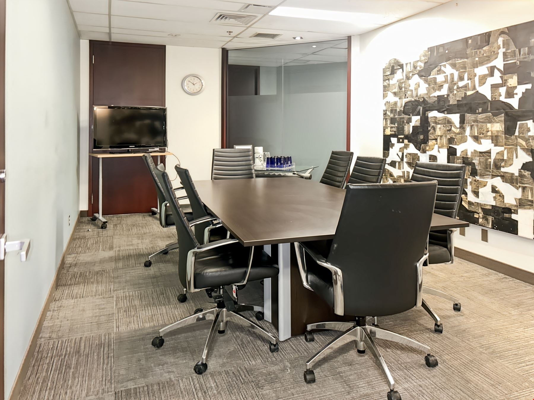 Regus - Montreal - Cathcart & McGill