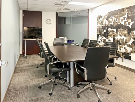 Preview this Regus - Montreal - Cathcart & McGill Coworking space for Rent in Montreal