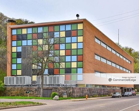 Preview this CO-OP Business Center - 1185 Concord Street North Coworking space for Rent in South Saint Paul
