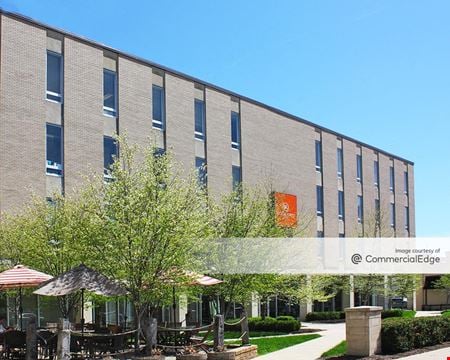 Preview this City Suites - Clintonville Coworking space for Rent in Columbus
