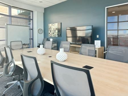 Preview this Regus - Albuquerque - One Sun Plaza Coworking space for Rent in Albuquerque