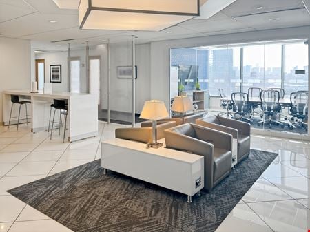 Preview this Regus - Chicago – Lincoln Park Coworking space for Rent in Chicago