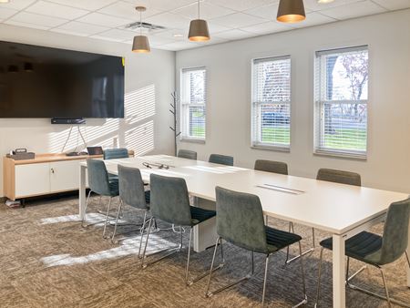 Preview this Regus - Pittsburgh - Gulf Lab Rd Coworking space for Rent in Pittsburgh
