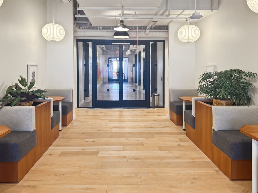 Spaces - St Louis - N Broadway