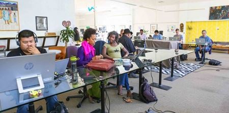 Preview this Oakstop Coworking space for Rent in Oakland
