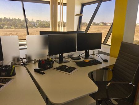 Preview this Ouistart Coworking space for Rent in San Diego