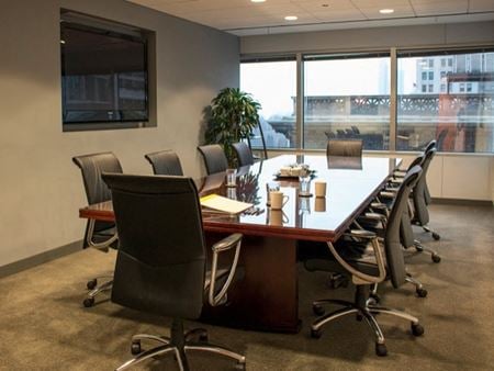 Preview this Amata Law Office Suites - Amata - 181 West Madison Coworking space for Rent in Chicago