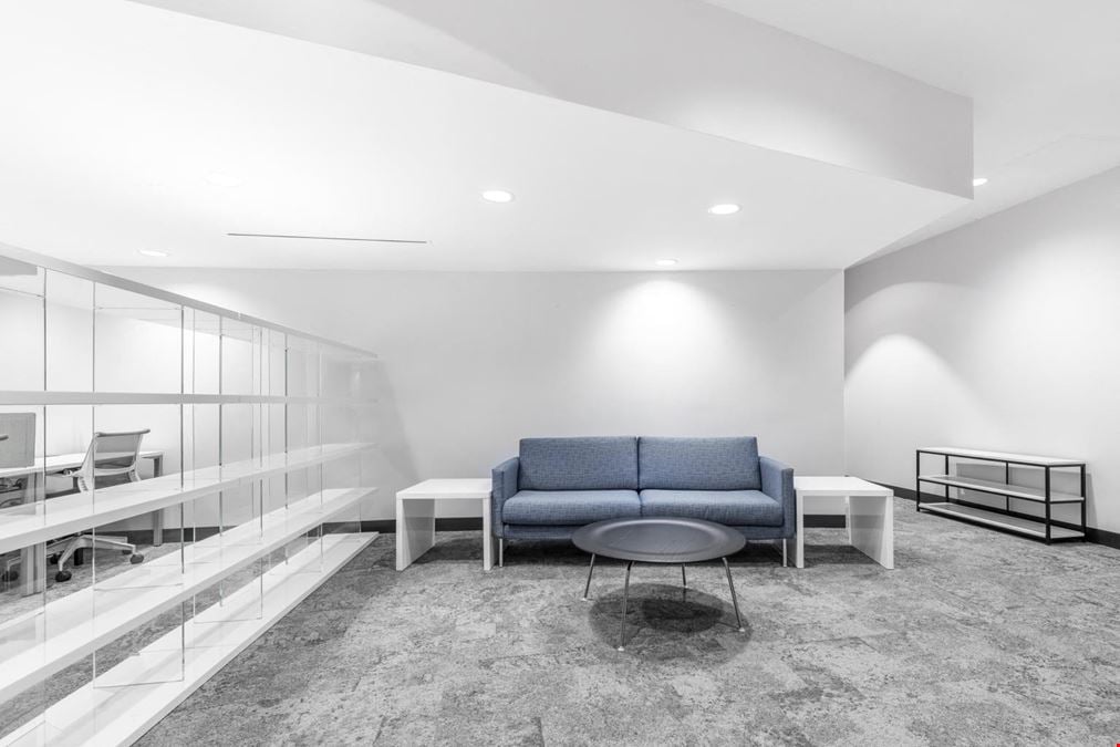 Regus - Alpharetta - Deerfield
