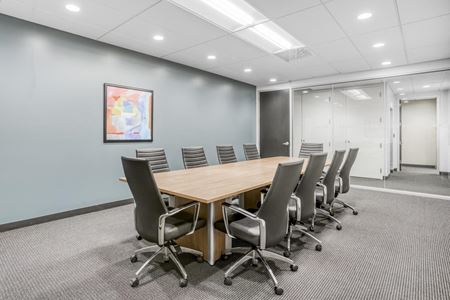 Preview this Regus - Quebec City - Lebourgneuf Coworking space for Rent in Quebec City