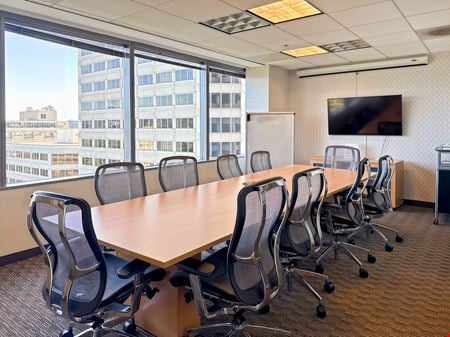 Preview this Regus - Oakland - Lake Merritt Coworking space for Rent in Oakland 