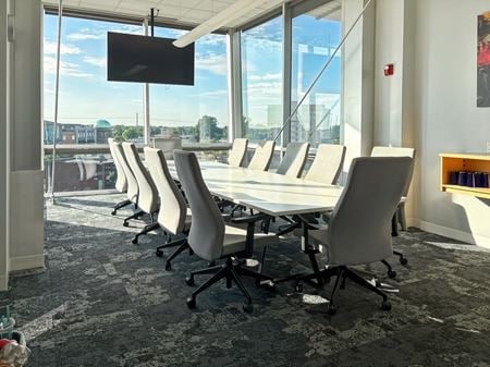Preview this Regus - Des Moines - West Glen Town Centre Coworking space for Rent in West Des Moines