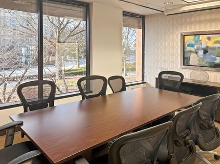 Preview this Regus - Atlanta - One Paces West Coworking space for Rent in Atlanta