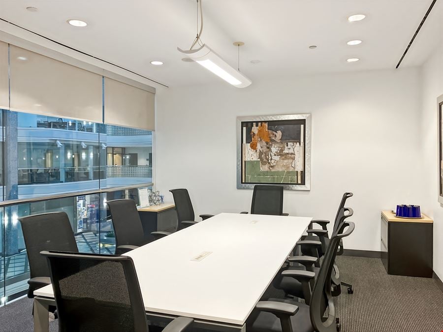 Regus - Davisville Centre