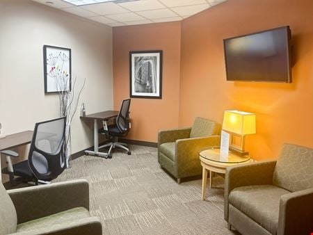 Preview this Regus - Skokie – Old Orchard Coworking space for Rent in Skokie