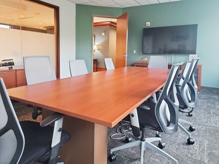 Preview this Regus - Franklin - Meridian Cool Springs Coworking space for Rent in Franklin