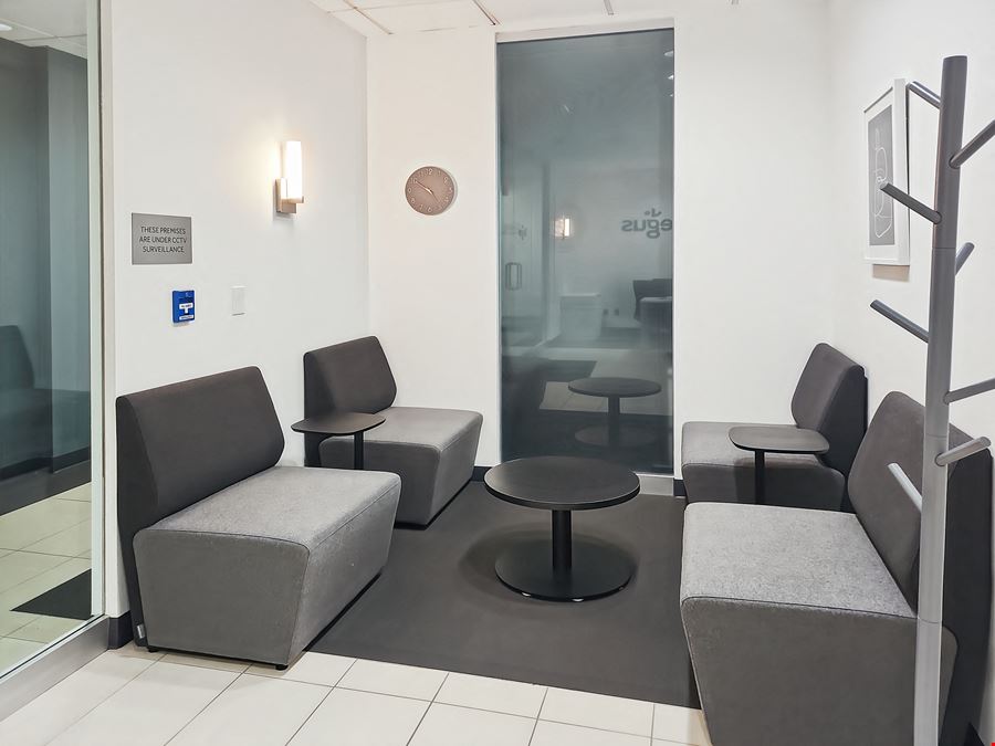 Regus - Minneapolis – Olympic Place
