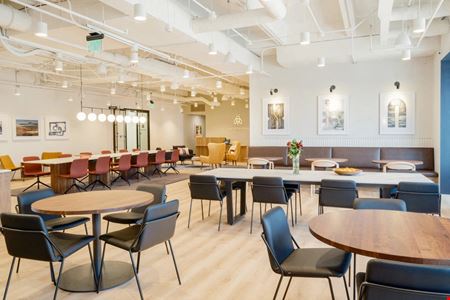 Preview this Industrious - 301 Congress Avenue Coworking space for Rent in Austin