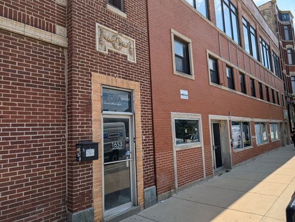 Preview this Deora Concept Coworking space for Rent in Chicago