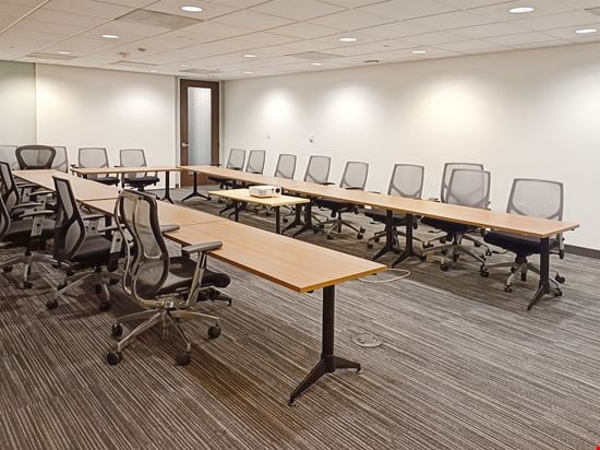 Regus - Washington - Connecticut Avenue