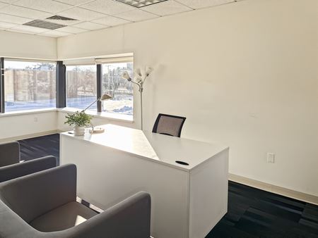 Preview this Regus - Westwood - University Ave Coworking space for Rent in Westwood
