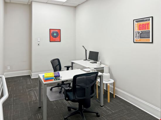 Regus - Jackson - N Liberty St