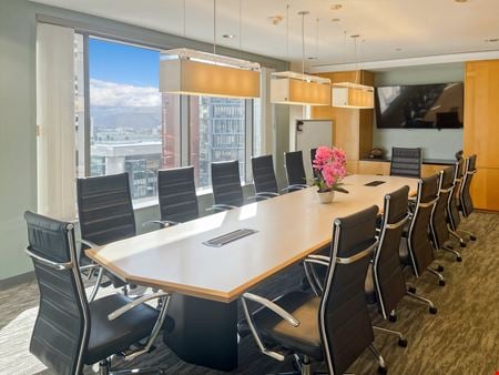 Preview this Regus - Glendale - Brand Blvd Coworking space for Rent in Glendale
