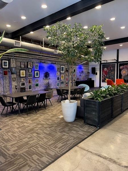 Preview this 1528 - Webster Coworking space for Rent in Oakland