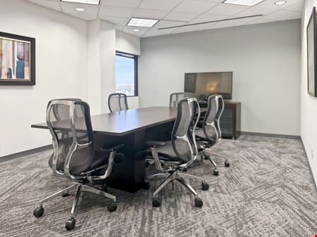 Preview this Regus - Tulsa - Executive Tower Coworking space for Rent in Tulsa