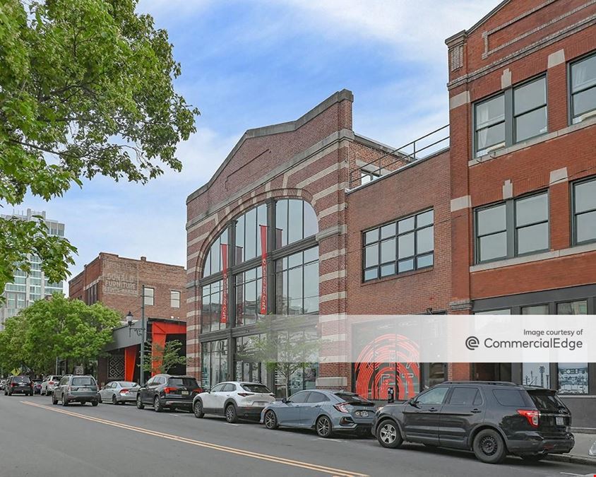 Center for Craft - 67 Broadway Street