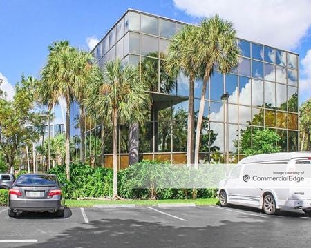 Preview this Transatlantic Investment Management Coworking space for Rent in Plantation
