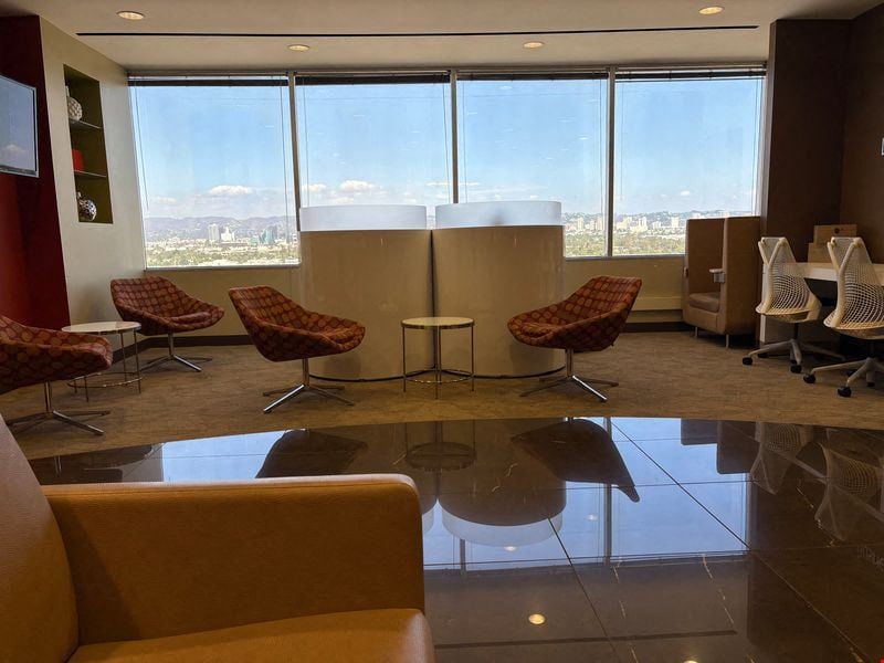 Regus - Los Angeles - Sepulveda Center
