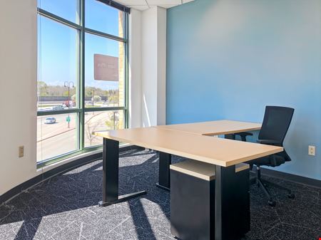 Preview this Regus - Glendale - Bayshore Town Center Coworking space for Rent in Glendale
