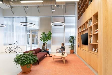 Preview this Spaces - Galleria at Post Oak Coworking space for Rent in Houston