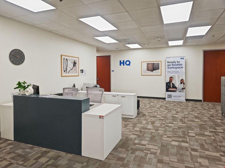 CA, Pomona - Rancho Camino Dr