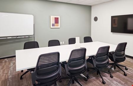 Preview this Spaces - Green Bay - Broadway Coworking space for Rent in Green Bay