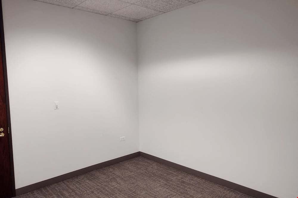 Workstyle Flexible Spaces - 3030 Warrenville Road