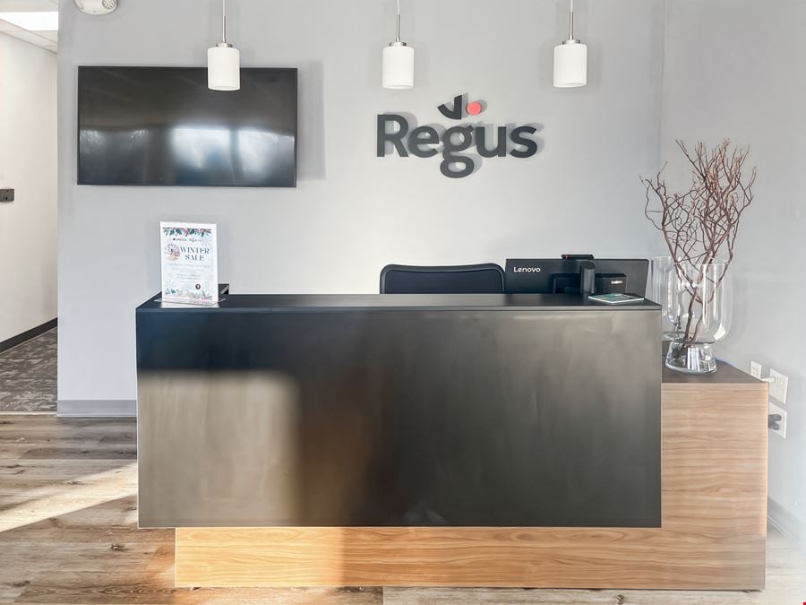 Regus - Farmington - Ave