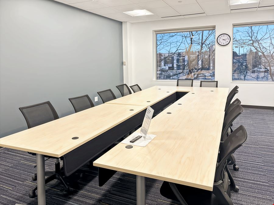 Regus - Schaumburg - McConnor Pkwy