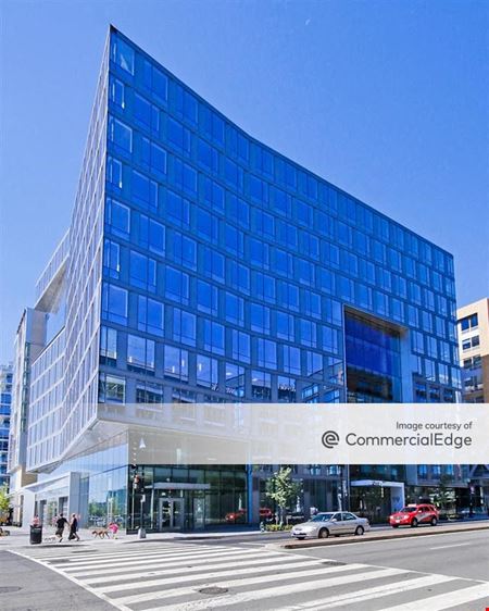 Preview this Launch Workplaces - Navy Yard Coworking space for Rent in Washington