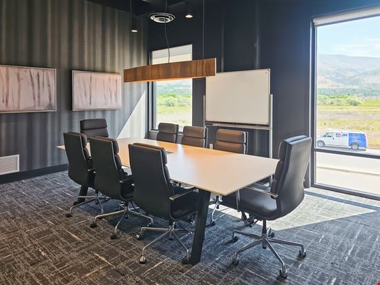 Regus - Farmington - N 1525 West