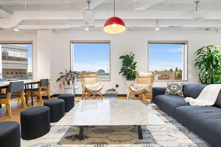 Preview this WeWork - Bellevue Place Coworking space for Rent in Bellevue