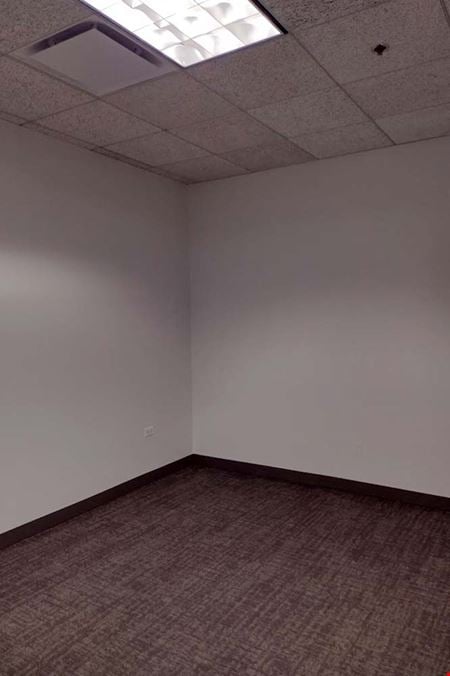 Preview this Workstyle Flexible Spaces - 3030 Warrenville Road Coworking space for Rent in Lisle