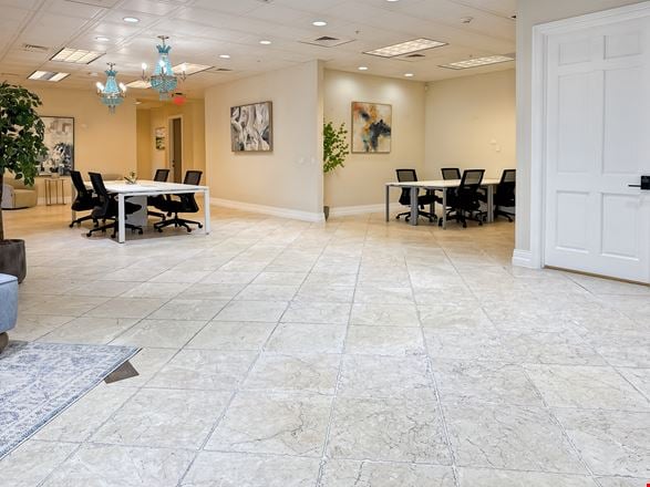 Preview this Regus - Hollywood - North Ocean Dr Coworking space for Rent in Hollywood