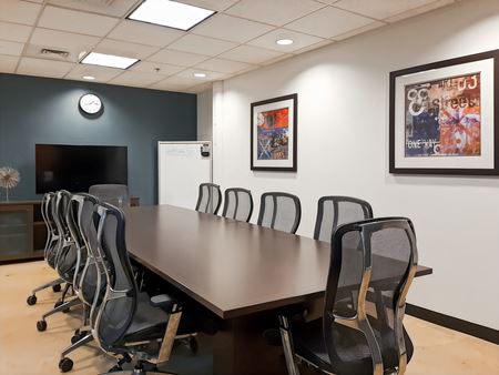Preview this Regus - Third Ward Coworking space for Rent in Milwaukee