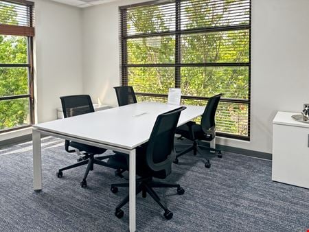 Preview this HQ - Lexington - Monarch Street Coworking space for Rent in Lexington