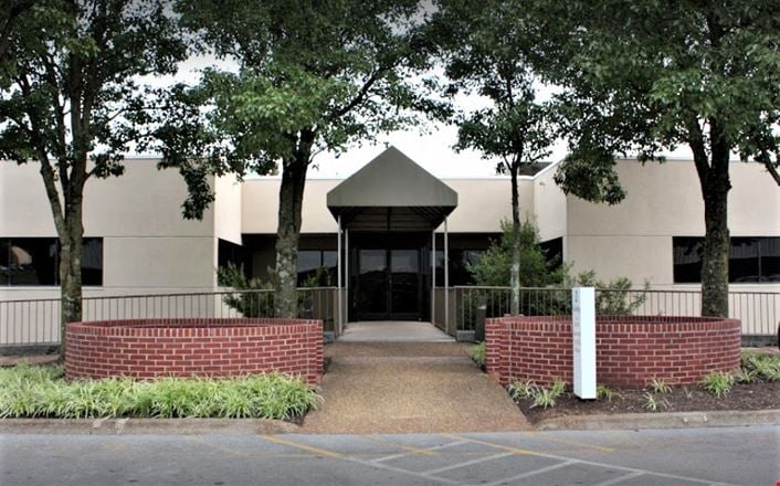 Preview this TKO Suites - Knoxville Coworking space for Rent in Knoxville