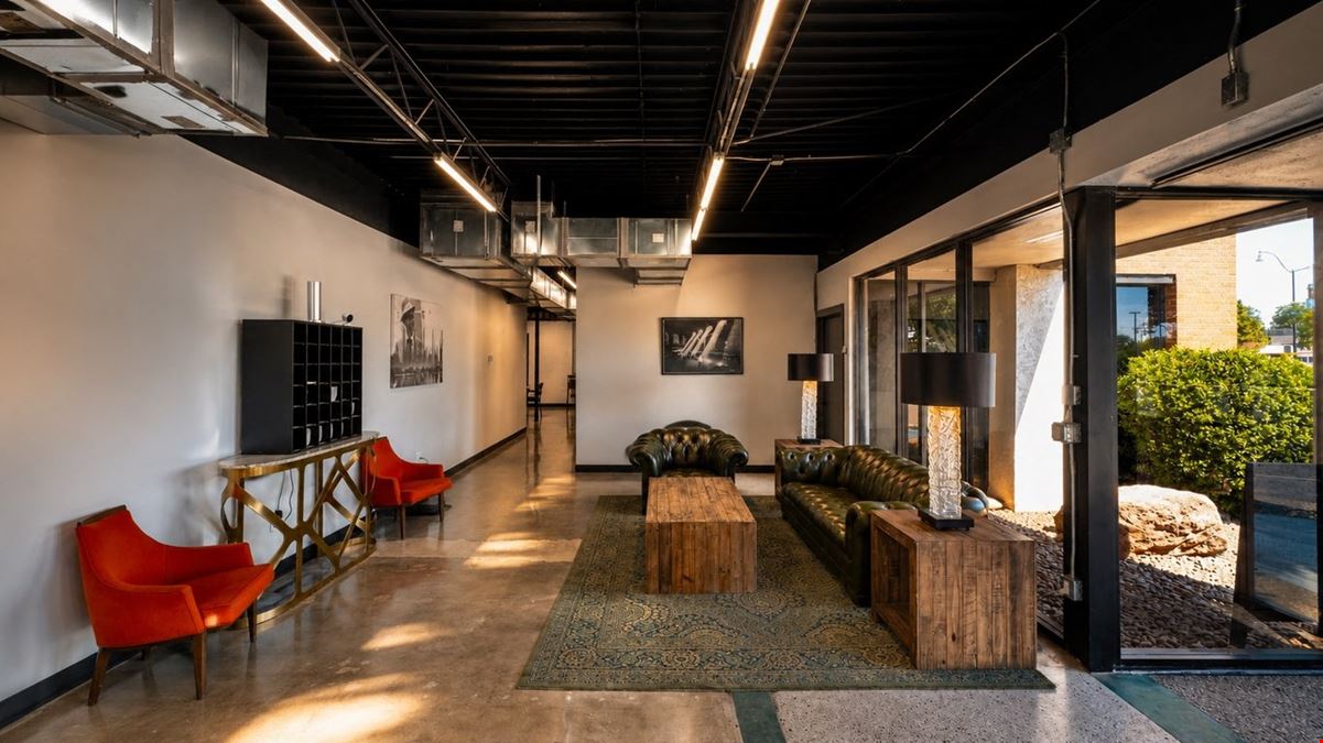 Social Lofts - Solo West